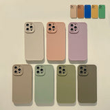 Custodia in silicone morbido opaco per iPhone