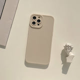 Custodia in silicone morbido opaco per iPhone