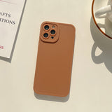 Custodia in silicone morbido opaco per iPhone