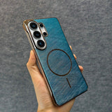 Gold-textured Magnetic Frameless Phone Case For Samsung