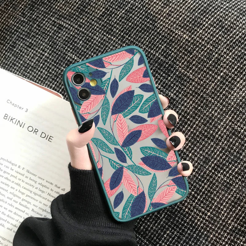 Retro Banana Leaf Flower Phone Case For iPhone