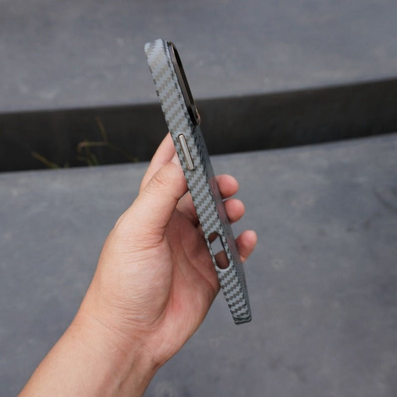Thin Magnetic Phone Case For iPhone