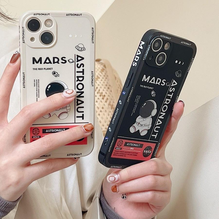 Luxury Astronaut Case For iPhone