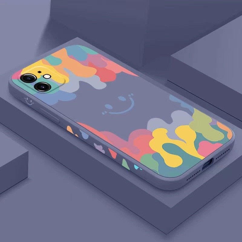 Custodia in silicone con motivo smiley arcobaleno per iPhone 